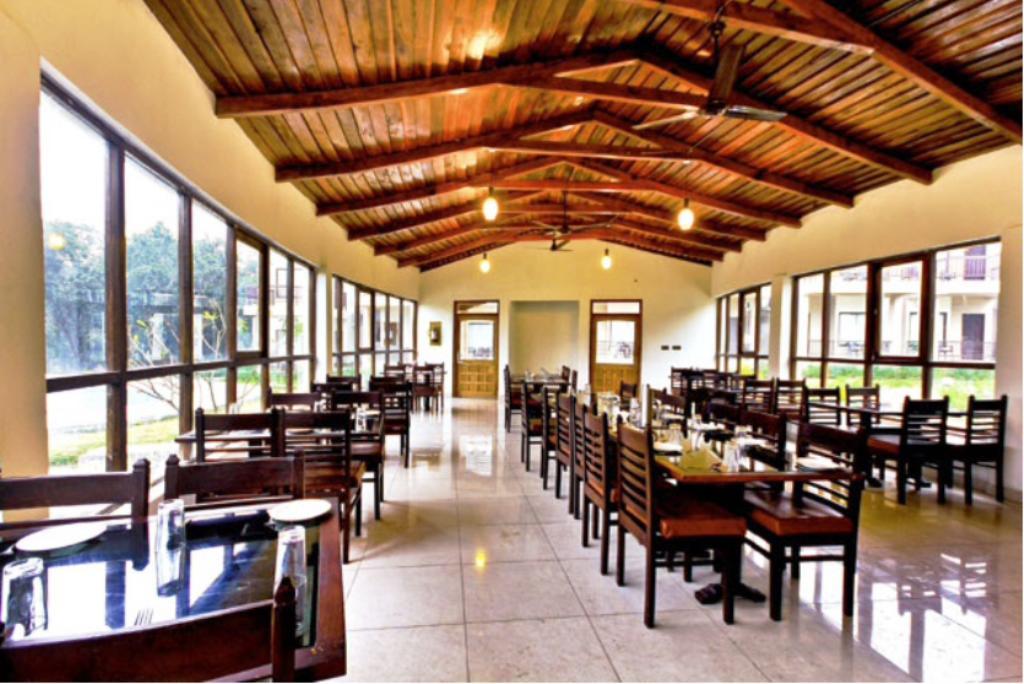 Отель Corbett Rattan Garjia Экстерьер фото