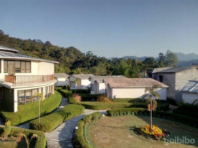 Отель Corbett Rattan Garjia Экстерьер фото